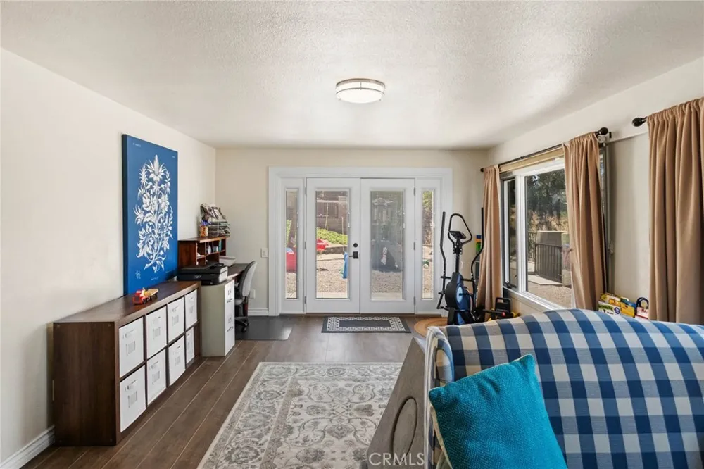 1510 Pamela Redlands, CA 92373