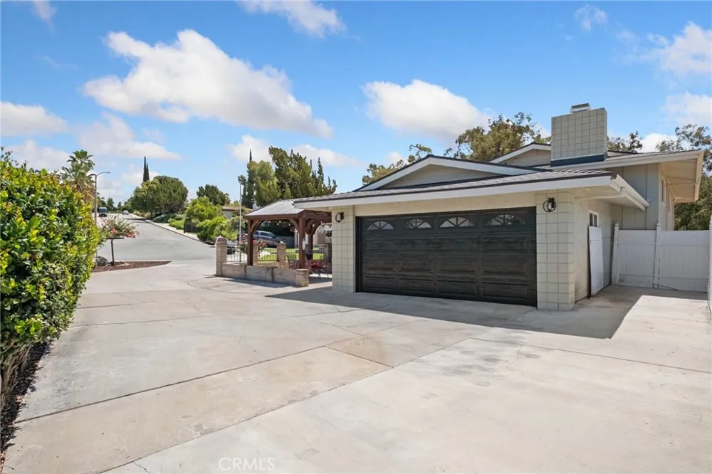 1510 Pamela Redlands, CA 92373