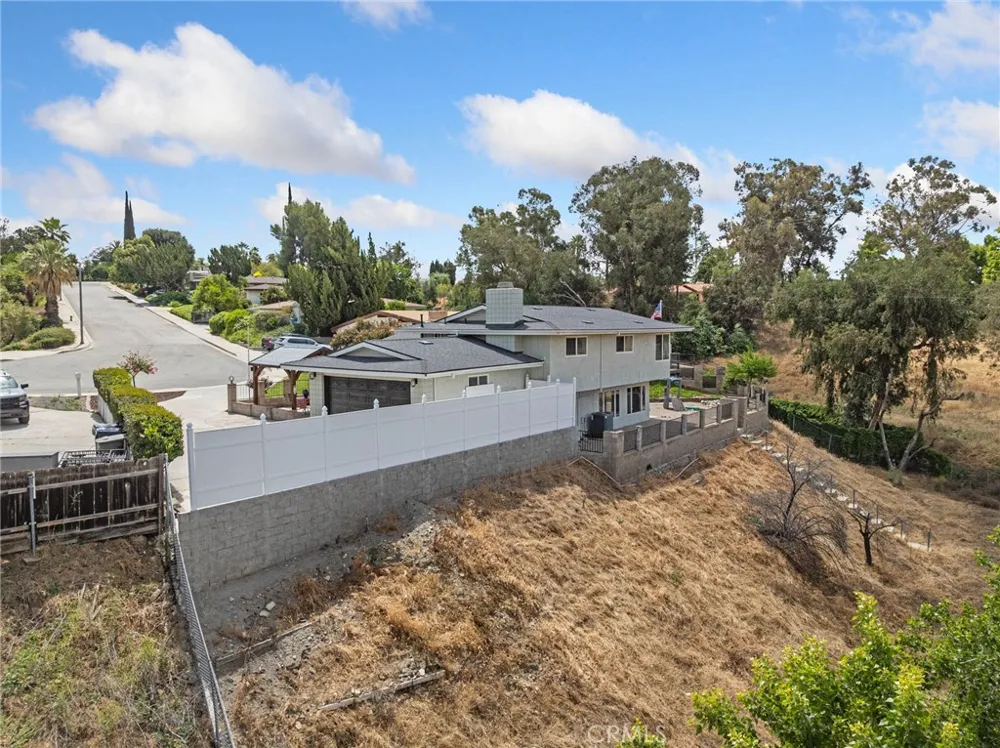 1510 Pamela Redlands, CA 92373