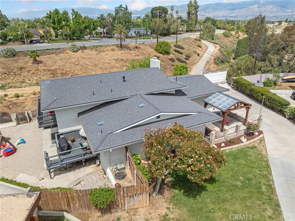 1510 Pamela Redlands, CA 92373