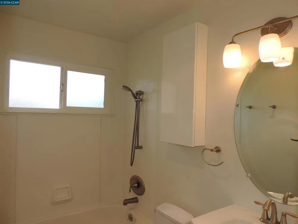 1725 Liberty ## 10 El Cerrito, CA 94530