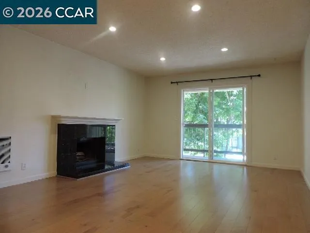 1725 Liberty ## 10 El Cerrito, CA 94530
