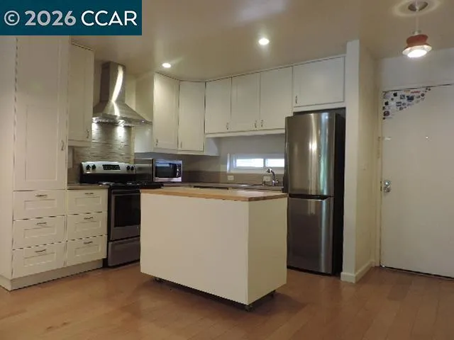 1725 Liberty ## 10 El Cerrito, CA 94530