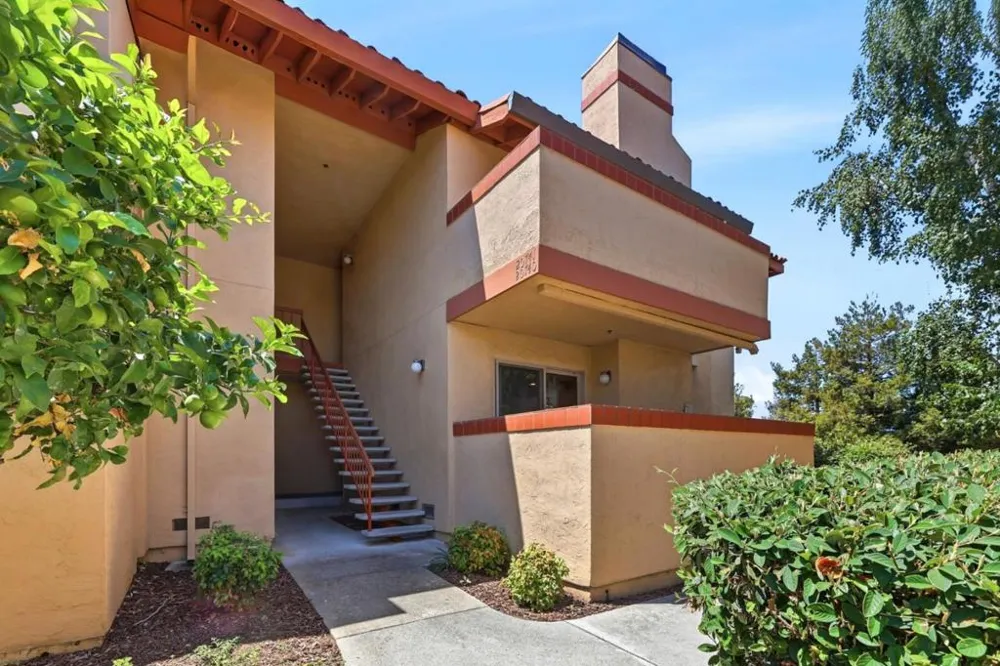 20740 Celeste Circle Cupertino, CA 95014
