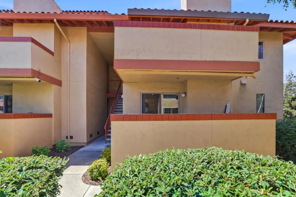 20740 Celeste Circle Cupertino, CA 95014