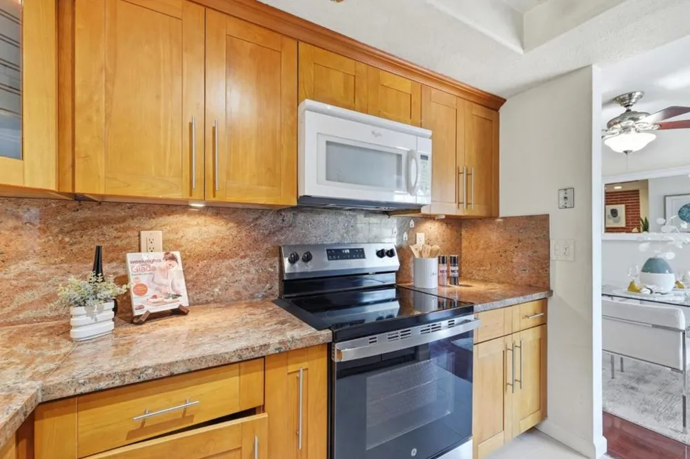 20740 Celeste Circle Cupertino, CA 95014