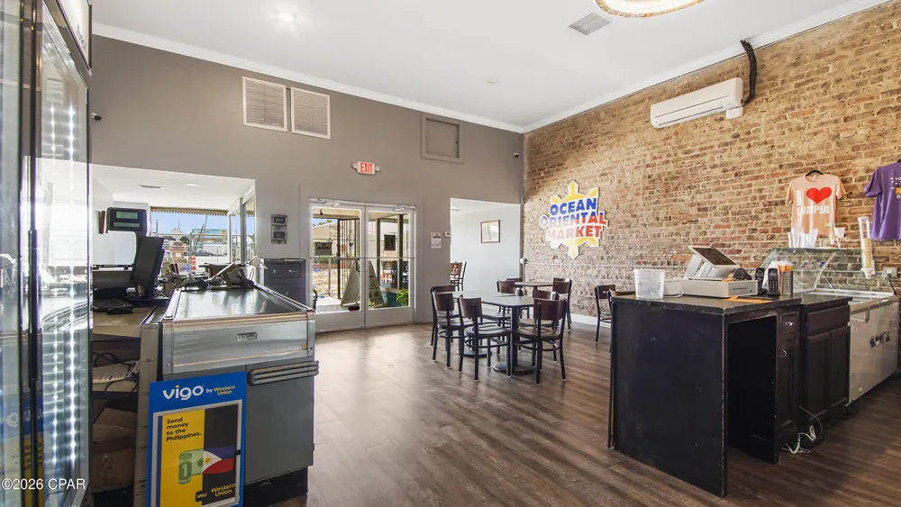 571 Harrison Avenue Panama City, FL 32401