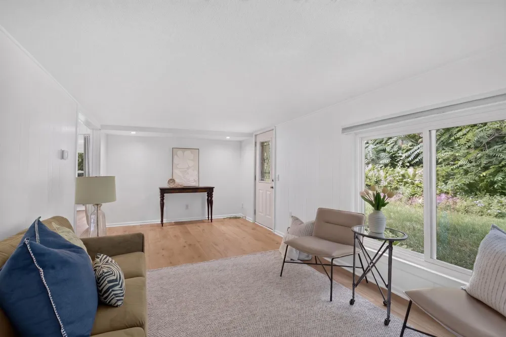 8727 Lansing Avenue Rives Junction, MI 49277