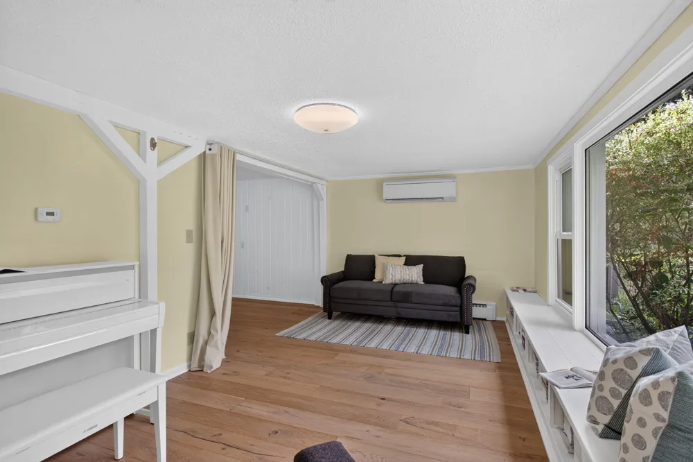 8727 Lansing Avenue Rives Junction, MI 49277
