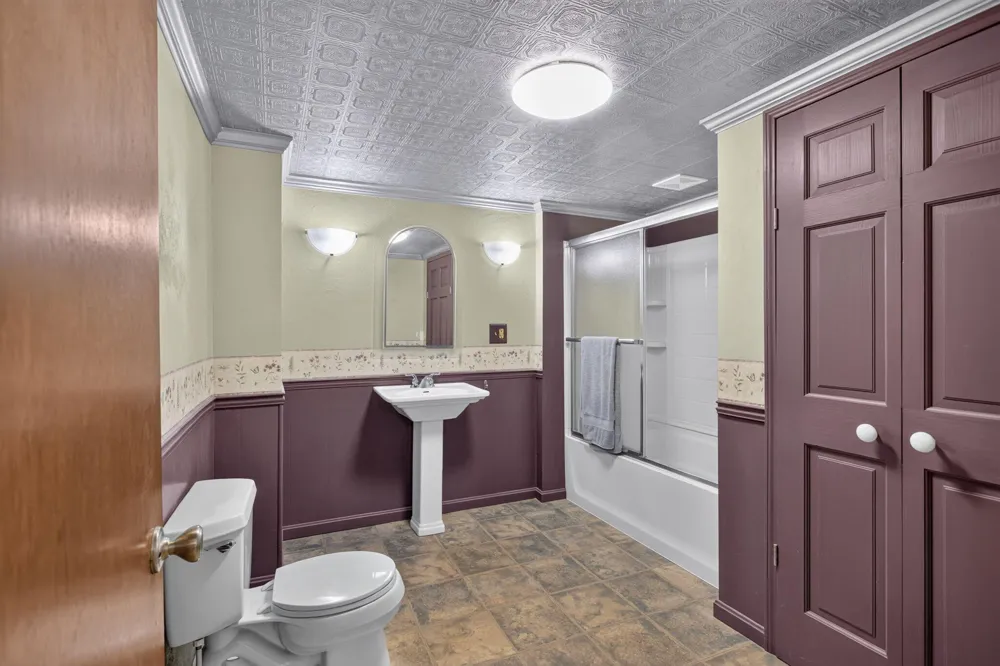 8727 Lansing Avenue Rives Junction, MI 49277