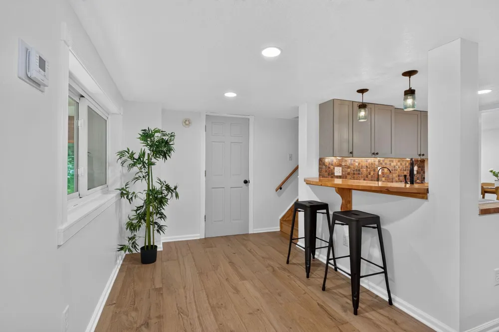 8727 Lansing Avenue Rives Junction, MI 49277