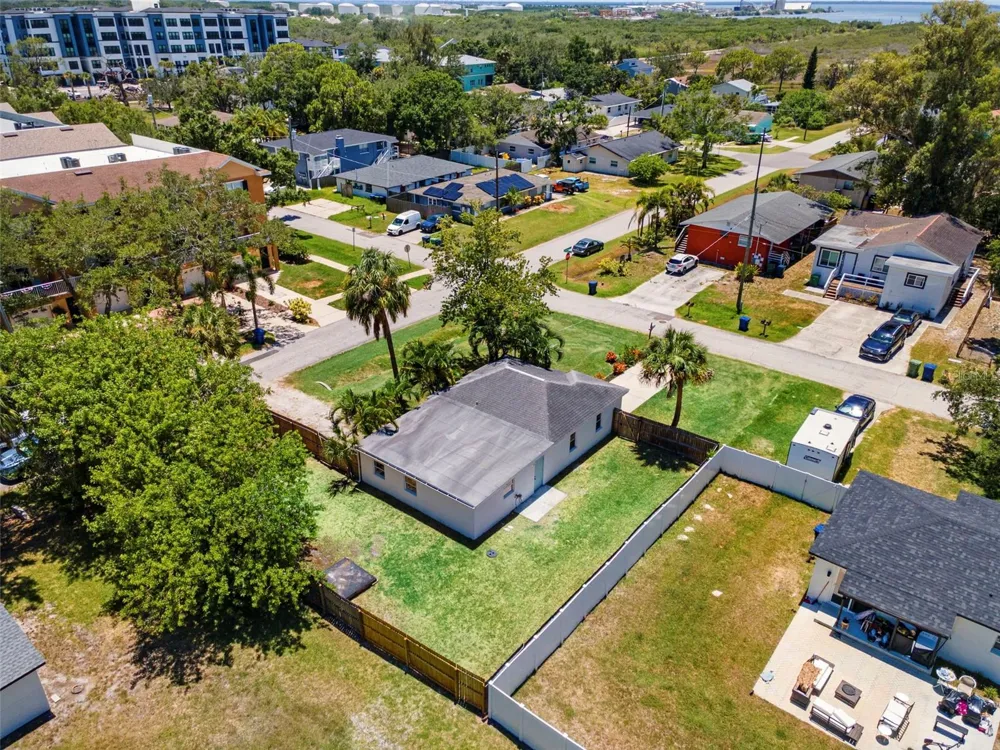 6714 S FAUL STREET Tampa, FL 33616