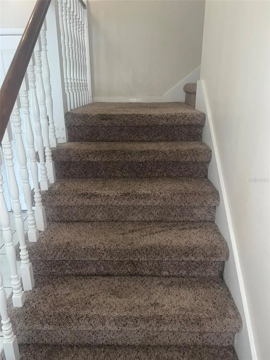 5205 DUBLIN PLACE Tampa, FL 33624