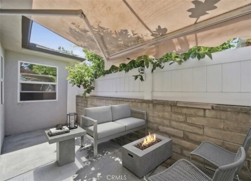 7720 Ensign Avenue Sun Valley, CA 91352