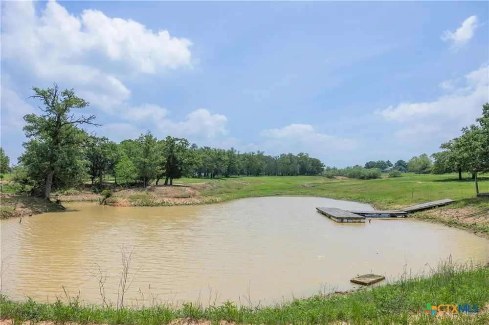 1016 County Road 306 Rockdale, TX 76567