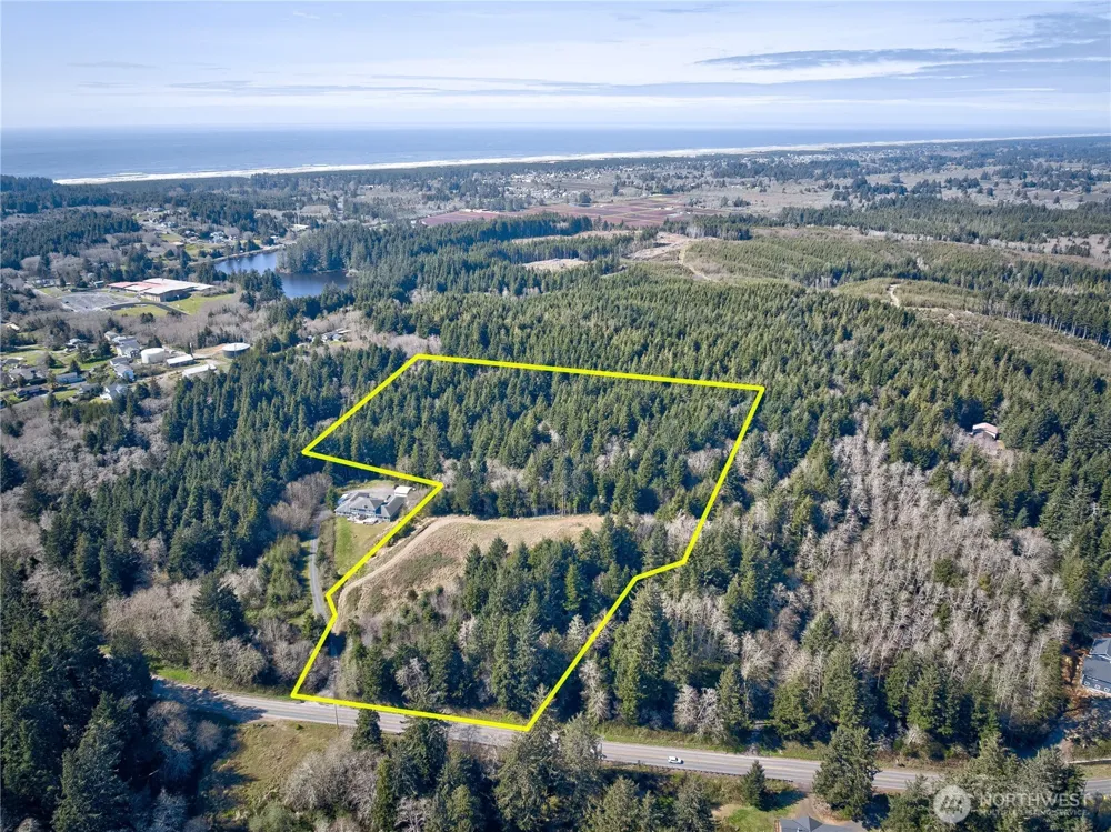 1740 State Route 101 Ilwaco, WA 98624