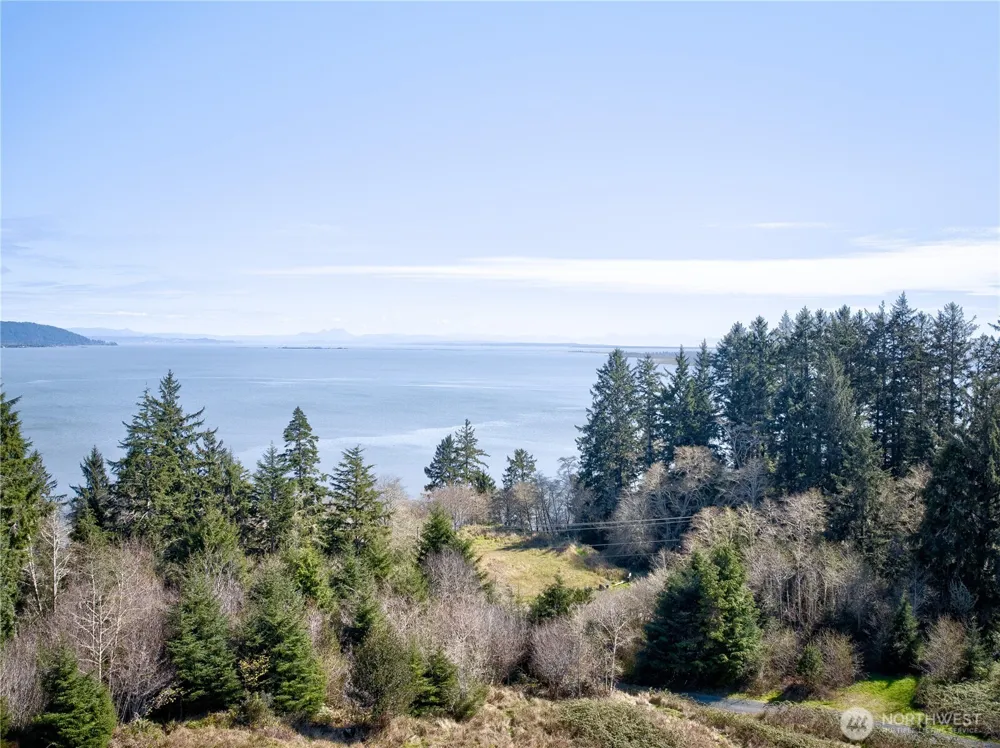 1740 State Route 101 Ilwaco, WA 98624
