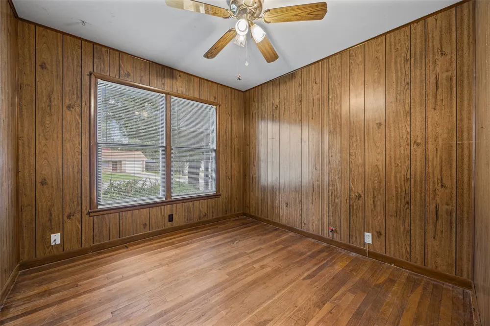 914 Plum Street Lockhart, TX 78644