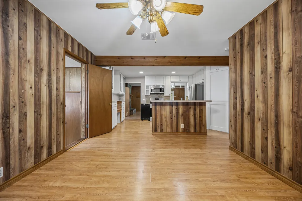 914 Plum Street Lockhart, TX 78644