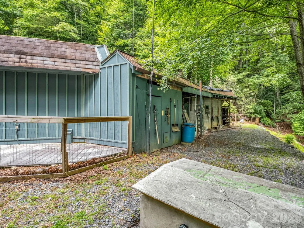 707 Cascade Trail Pisgah Forest, NC 28768