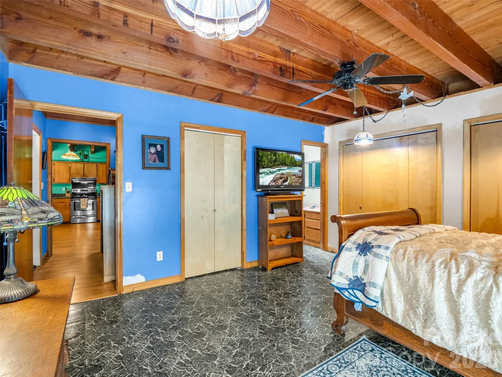 707 Cascade Trail Pisgah Forest, NC 28768
