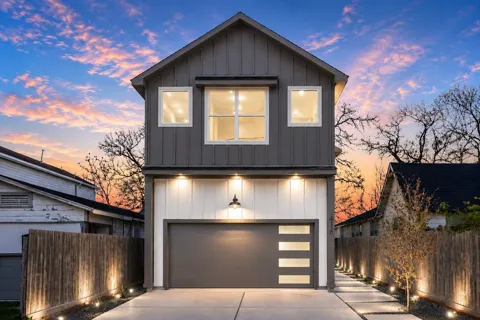 1416 East 31st
