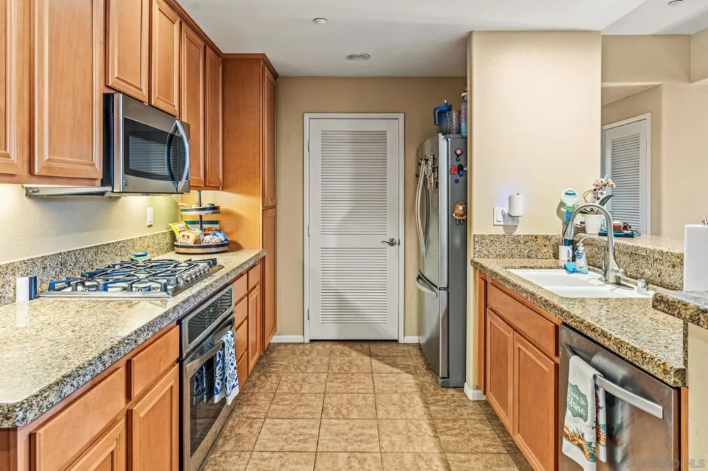 14 via montisi Santee, CA 92071