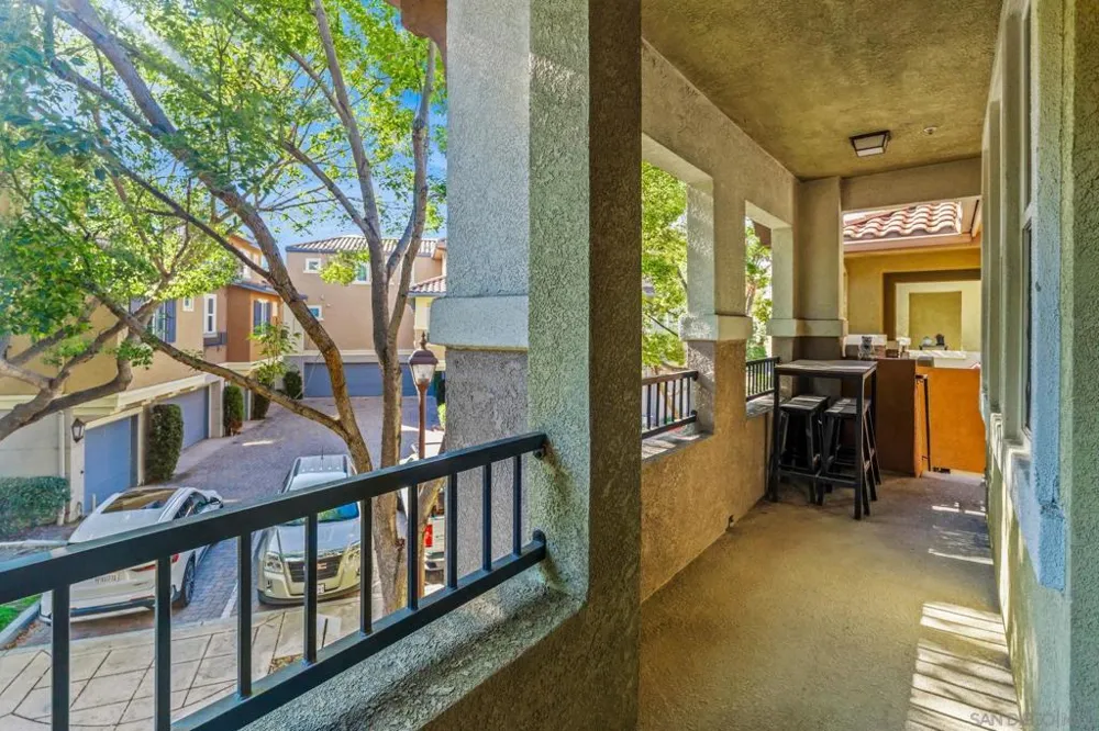 14 via montisi Santee, CA 92071