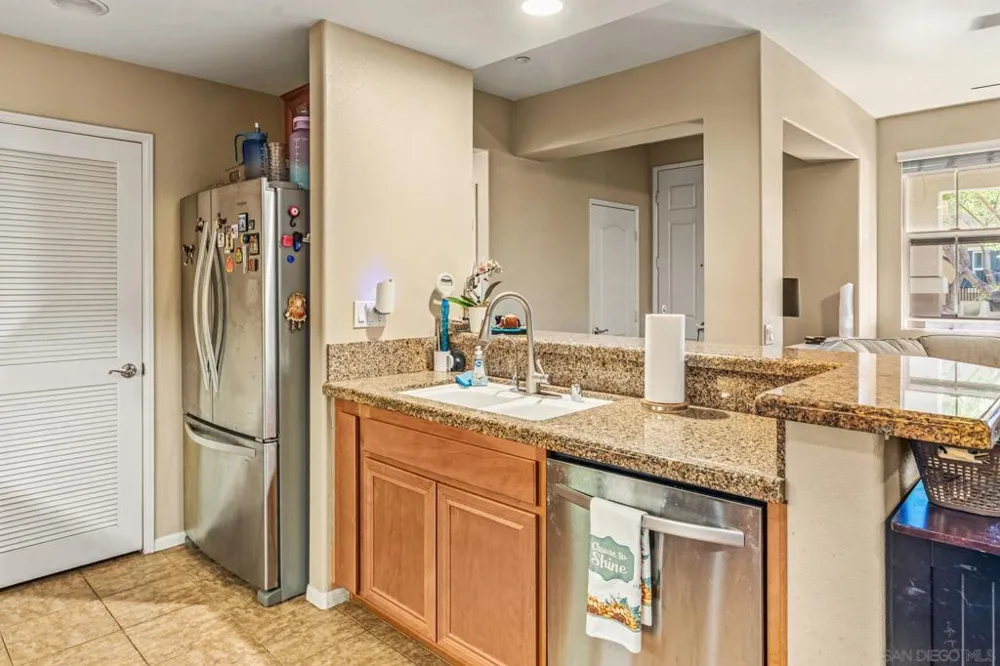 14 via montisi Santee, CA 92071