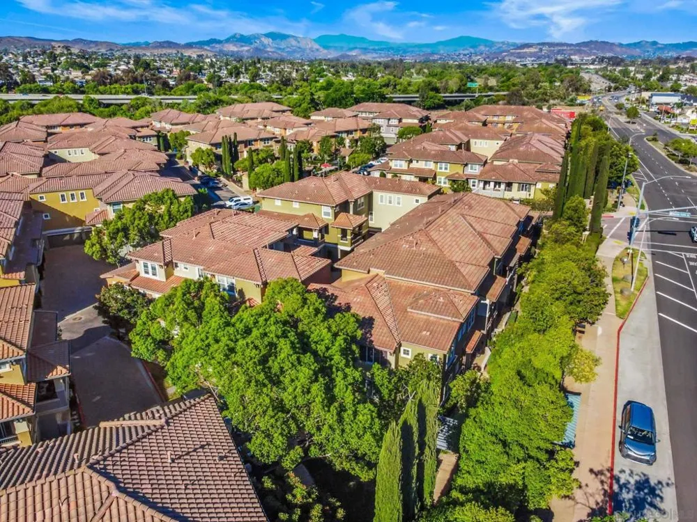 14 via montisi Santee, CA 92071