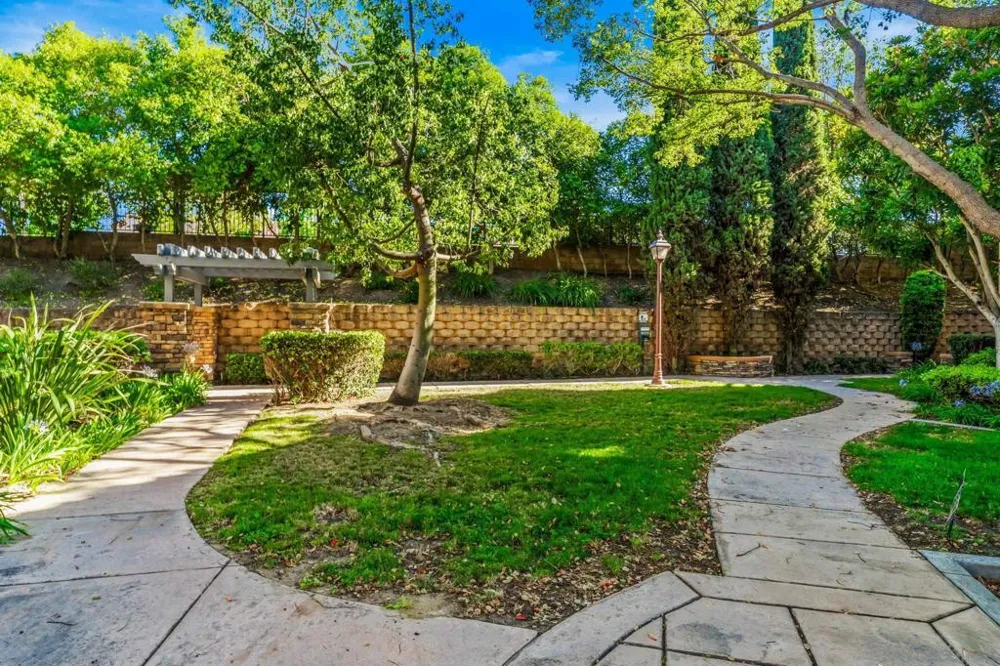 14 via montisi Santee, CA 92071