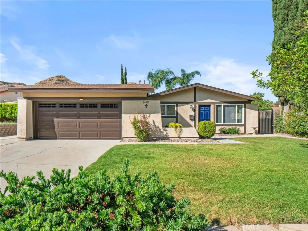 14921 Daffodil Avenue Canyon Country, CA 91387