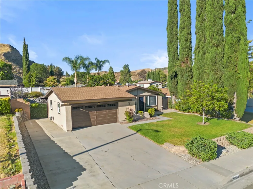 14921 Daffodil Avenue Canyon Country, CA 91387