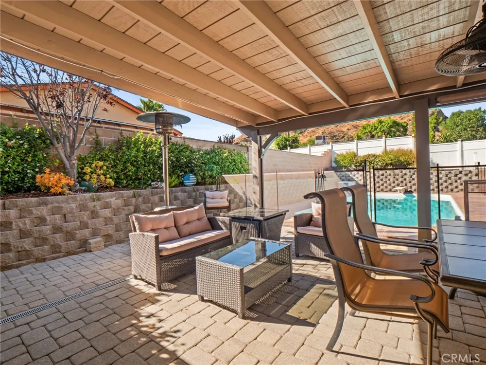 14921 Daffodil Avenue Canyon Country, CA 91387