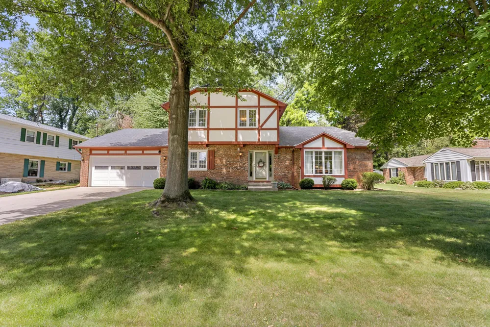 408 S Moorland Drive Battle Creek, MI 49015