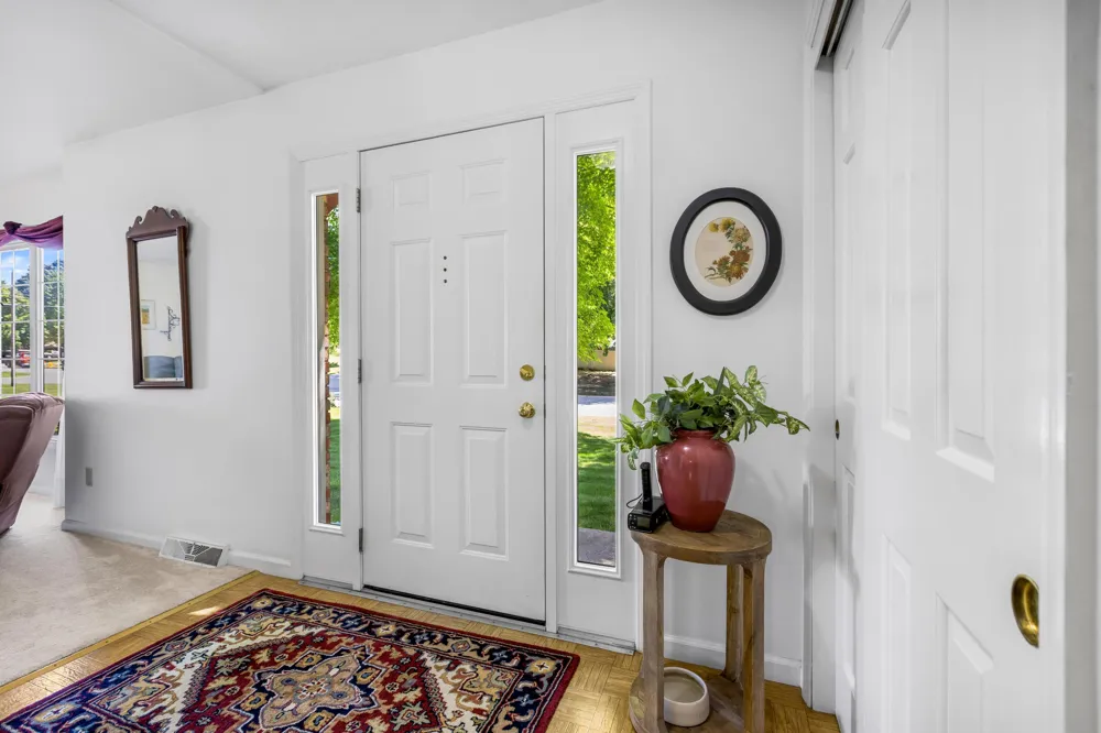 408 S Moorland Drive Battle Creek, MI 49015