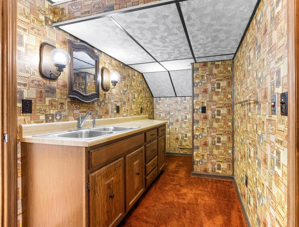 408 S Moorland Drive Battle Creek, MI 49015