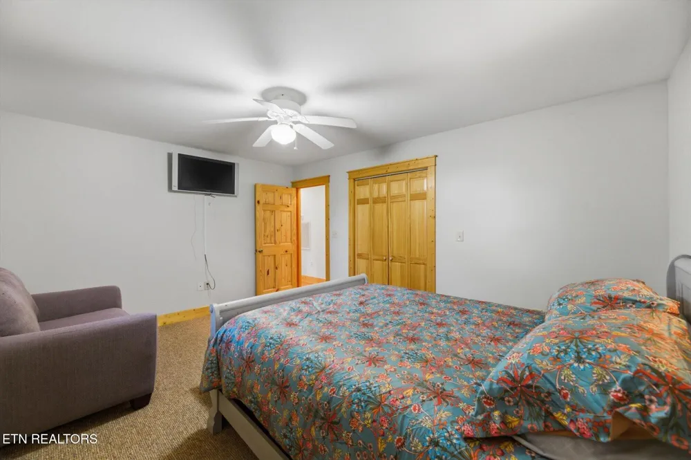 477 Perimeter Rd Benton, TN 37307