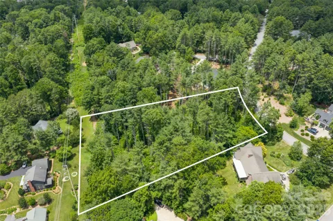 4 Dunnwoody Drive