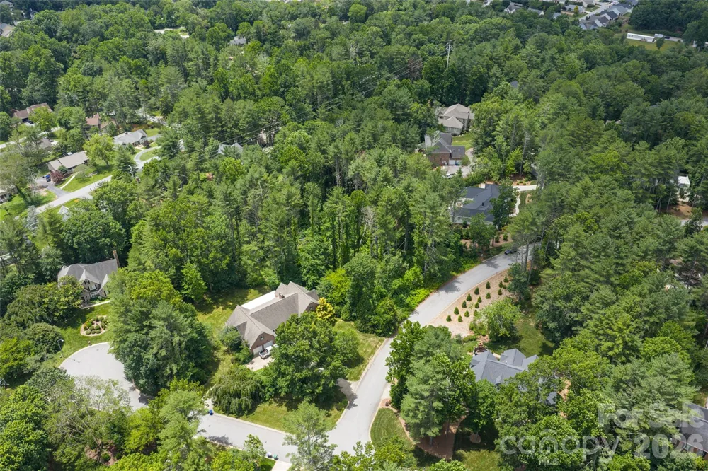 4 Dunnwoody Drive Arden, NC 28704