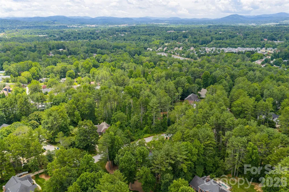 4 Dunnwoody Drive Arden, NC 28704