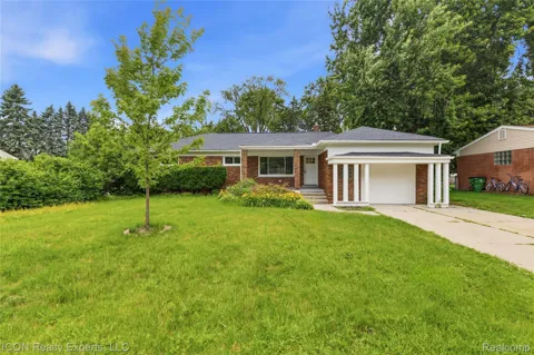 4901 Robert Street