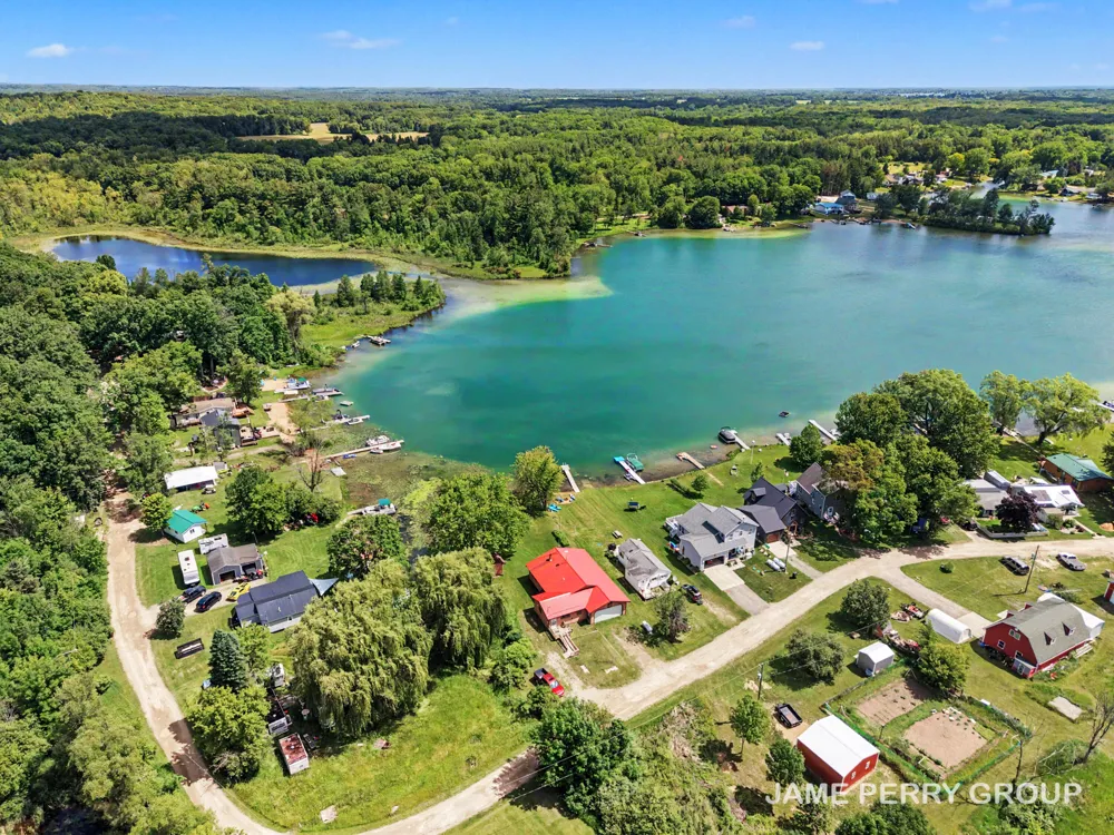 3357 Flint Drive Evergreen Township, MI 48884