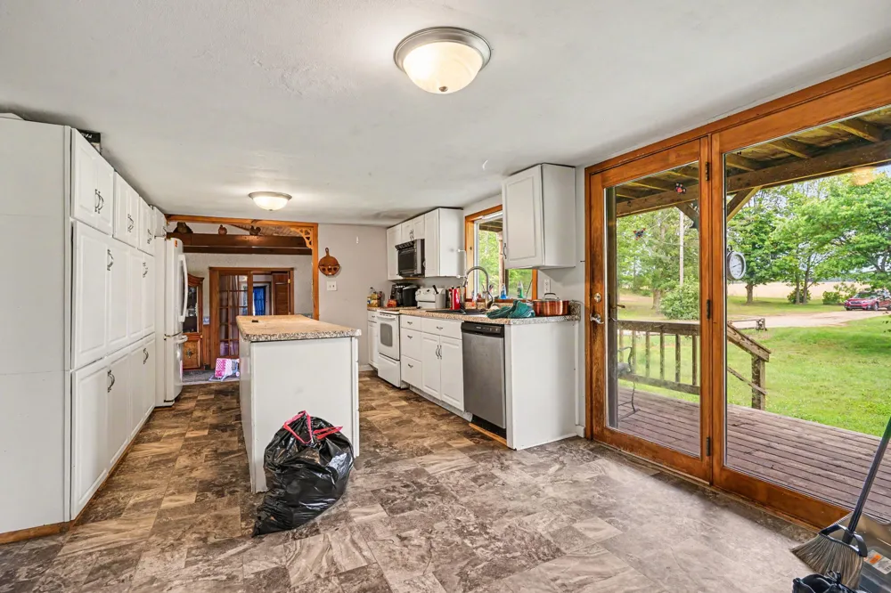 6846 104th Avenue Casco Township, MI 49090