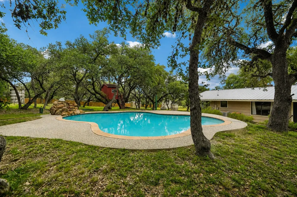 1876 Rocky Road Blanco, TX 78606
