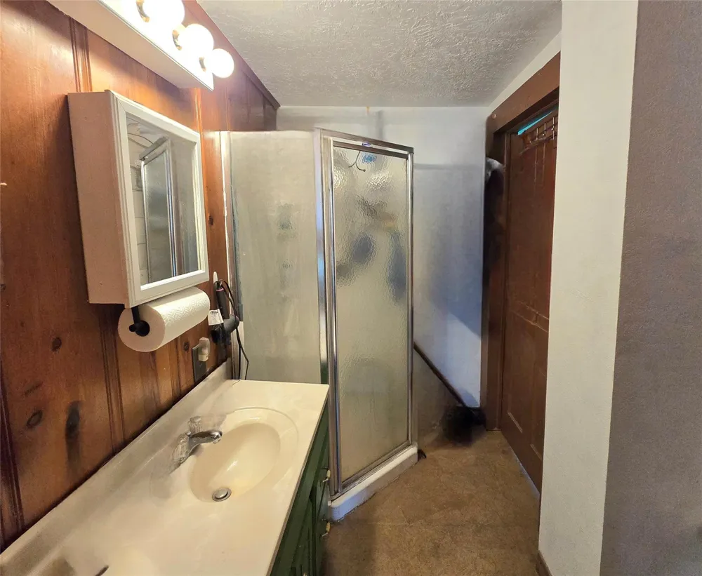 506 W Harris Street Kirbyville, TX 75956