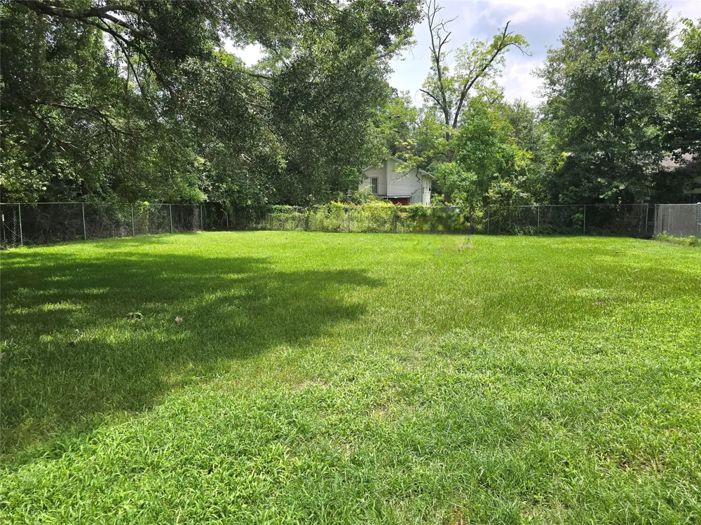 506 W Harris Street Kirbyville, TX 75956