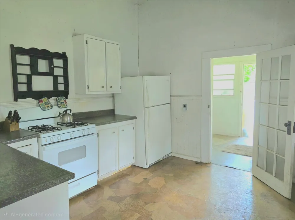506 W Harris Street Kirbyville, TX 75956