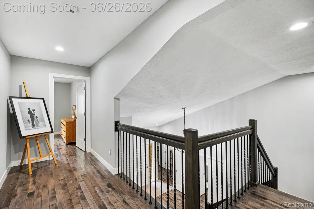 2202 Elm Circle Shelby Charter Township, MI 48316
