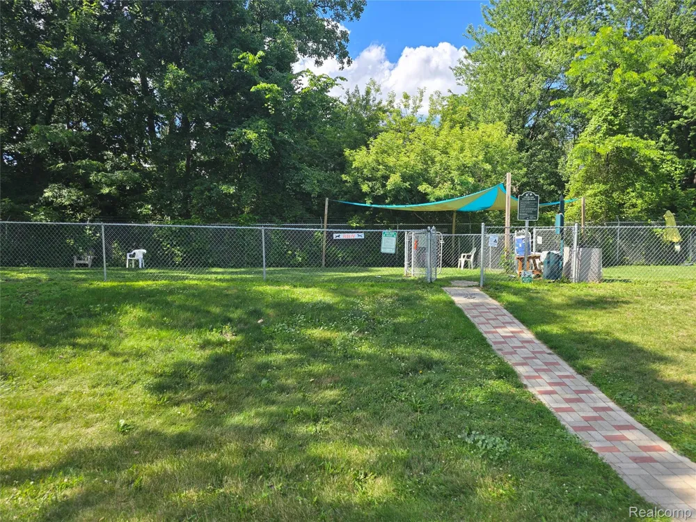 10001 Goodall Vernon Township, MI 48429